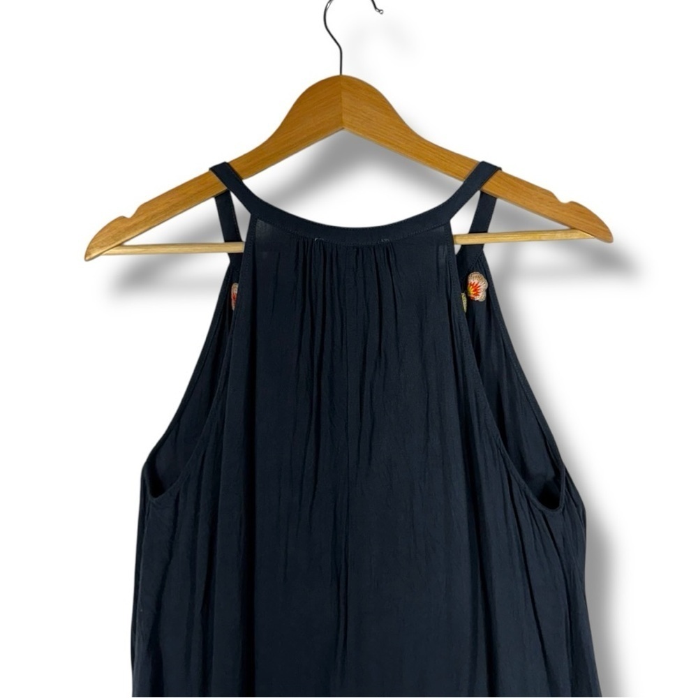 Andree By Unit High Neck Embroidered Tie Neck Tank, Midnight Blue, Size Medium - Picture 10 of 11